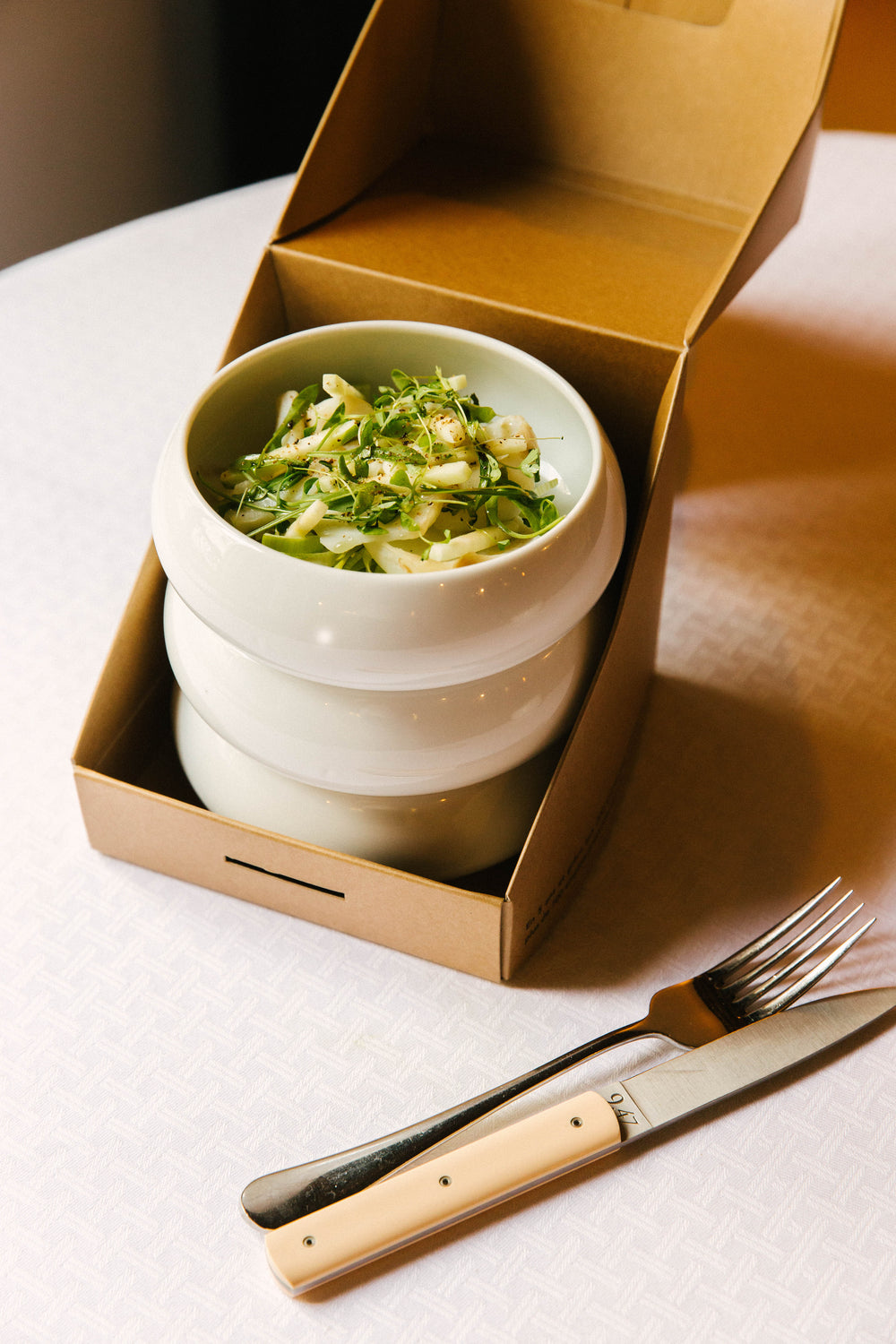 Menu Porcelaine Entrée - Plat  à 24.99€